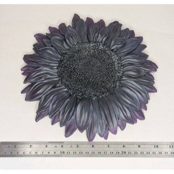 Resin Sunflower Wall Decor - Purple - Picture 3 of 3